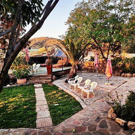 Guesthouse Terra Africa ウィントフーク エクステリア 写真